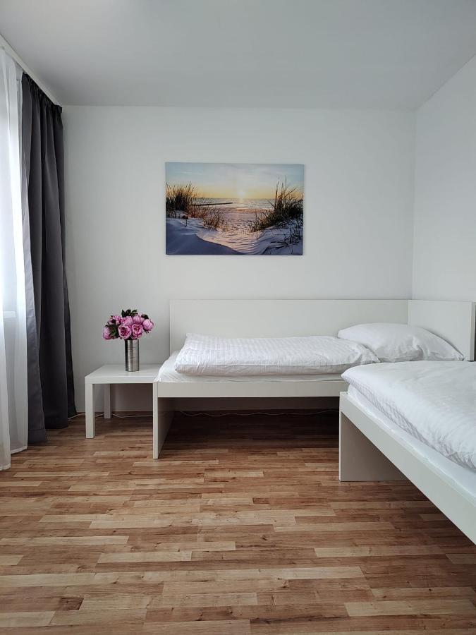 Marilyn Prijemny 3 Izbovy Byt V Raci Raca Esterno foto
